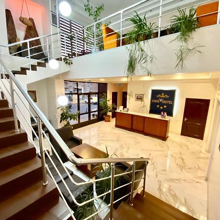 Vayk Hotel المظهر الخارجي الصورة