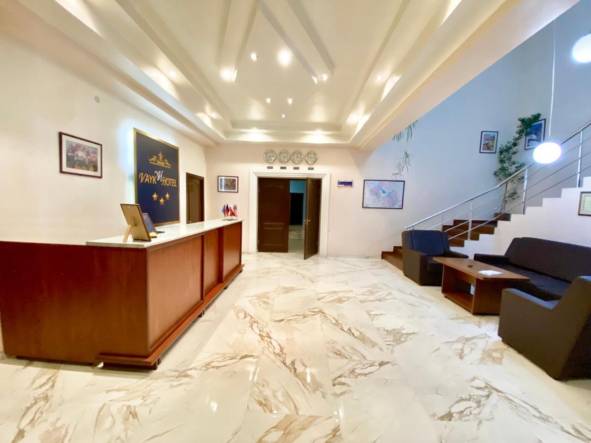 Vayk Hotel المظهر الخارجي الصورة