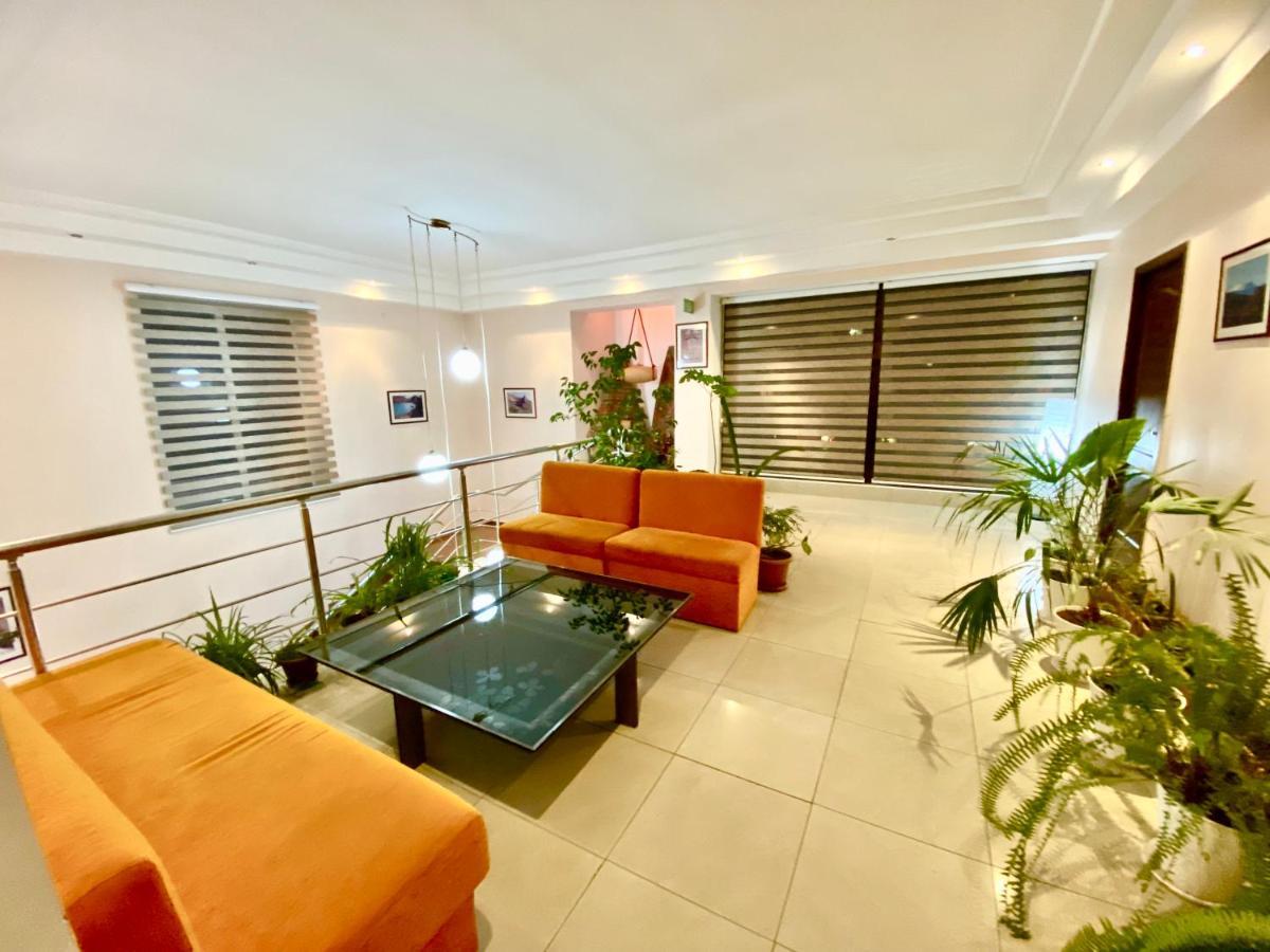 Vayk Hotel المظهر الخارجي الصورة