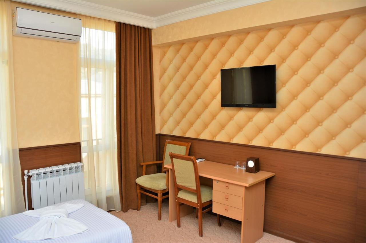 Vayk Hotel المظهر الخارجي الصورة